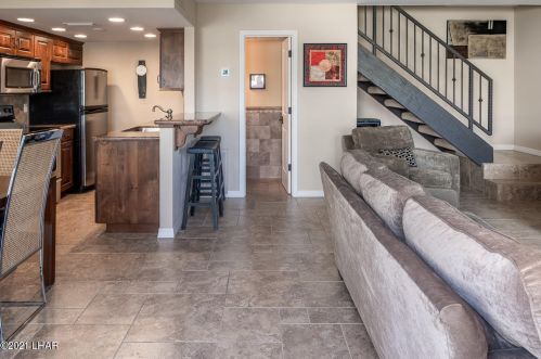 1737 Montana Vis, Lake Havasu City, AZ 86403-9364