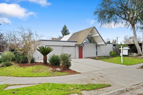 2354 Fairglen Dr, San Jose, CA 95125-5022