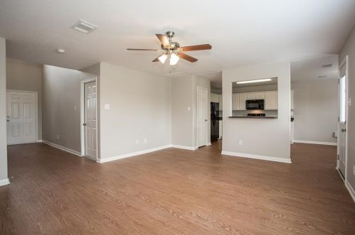 6839 Garnet Trail Ln, Richmond TX  77469-4394 exterior