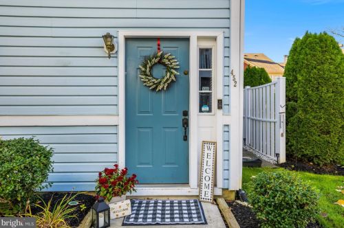 452 Steeplechase Ct, West Deptford, NJ 08096-6812