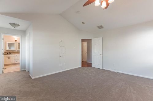 142 Laurel Trl, Swedesboro NJ  08085-4074 exterior