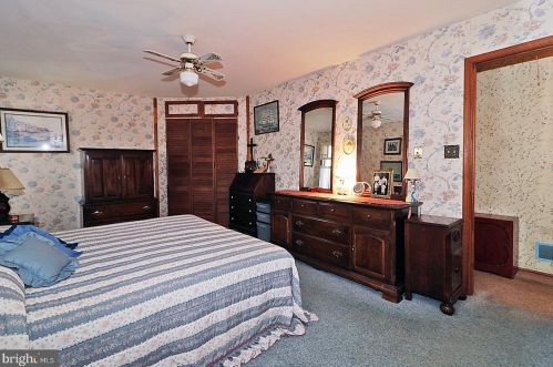 1555 Dee Rd, Lacey NJ  08731-3411 exterior