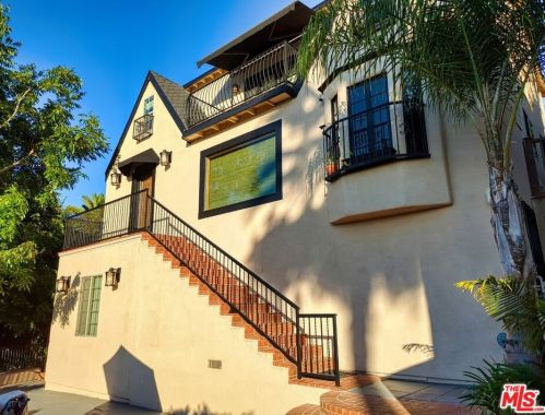 11264 Sunshine Ter, North Hollywood CA  91604-3124 exterior