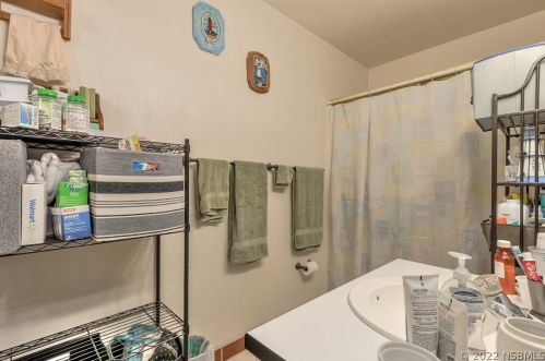 2810 Needle Palm Dr, Edgewater FL  32141-5723 exterior