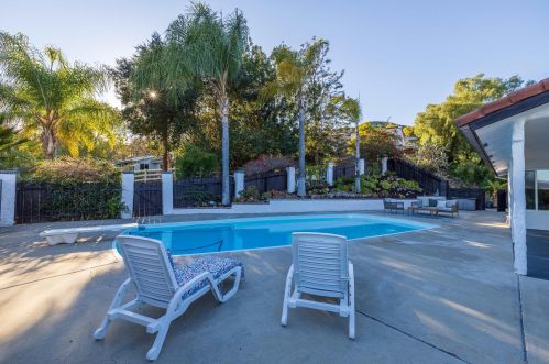 11382 Crazy Horse Dr, Lakeside CA 92040-1205 exterior