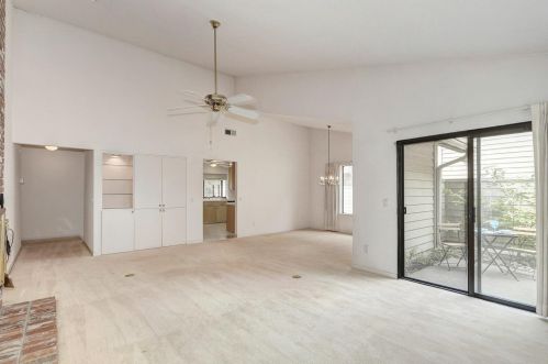 924 Cross St, Woodland, CA 95695-4128