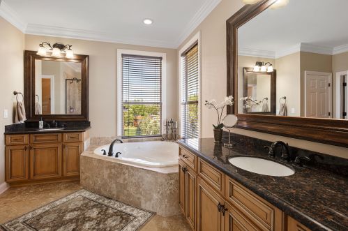 2575 Cayenne Ln, Shalimar FL  32579-4202 exterior