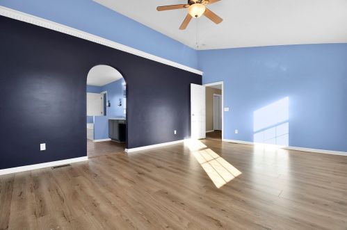 135 Spring Flower Way, Pataskala OH 43062-6997 exterior