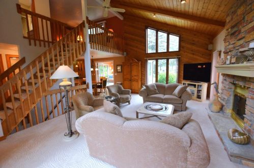 209 Trillium Cir, Green Bay WI  54313-4960 exterior