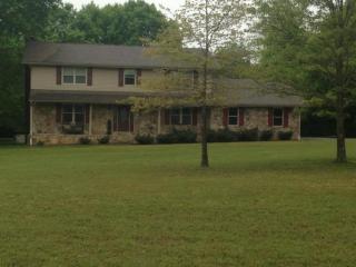 6418 Paw Paw Trl, College Dale, TN 37363-5661