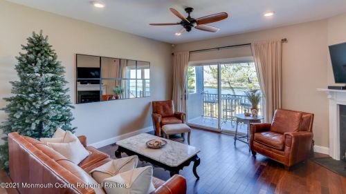 59 Harborhead Dr, Point Pleasant Beach NJ  08742-2681 exterior