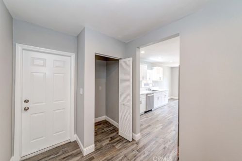 4567 120th St, Hawthorne CA  90250-2965 exterior