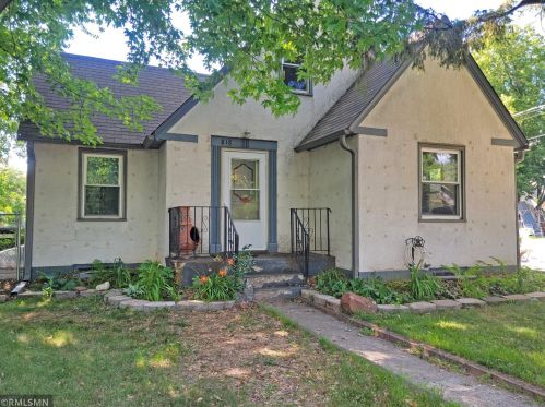 818 8th St, Brainerd, MN 56401-4122