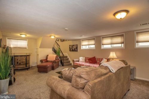 2511 Dean Dr, Wilmington DE  19808-3313 exterior