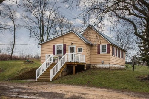 4563 Saint Joes Prairie Rd, Otter Creek, IA 52079-9749
