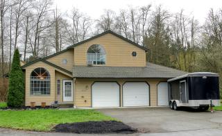 13111 Admiralty Way, Everett WA  98204-6204 exterior