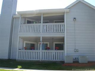 74 Crown Knoll Ct, Groton CT  06340-6278 exterior