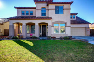 3149 Killarney St, Gilbert, AZ 85298-9070