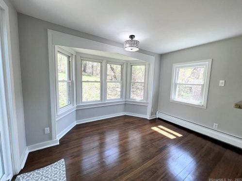 89 Stanwood Dr, New Britain CT  06053-3425 exterior