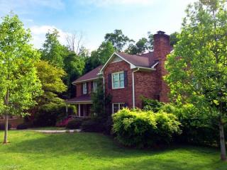 2524 Huntington Woods Dr, Winston Salem, NC 27103-6633