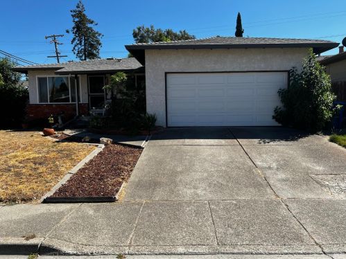 49 Sierra Ave, Rio Vista, CA 94571-1512