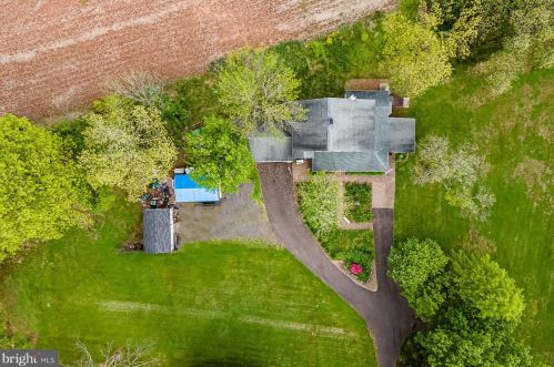 490 Fretz Rd, Souderton, PA 18964-2705