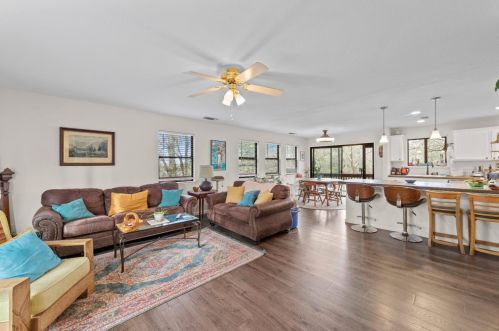 5720 Mckinley Dr, Garden Valley, CA 95633-9516