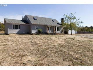 160 Westwood Ln, Roseburg, OR 97471-9556