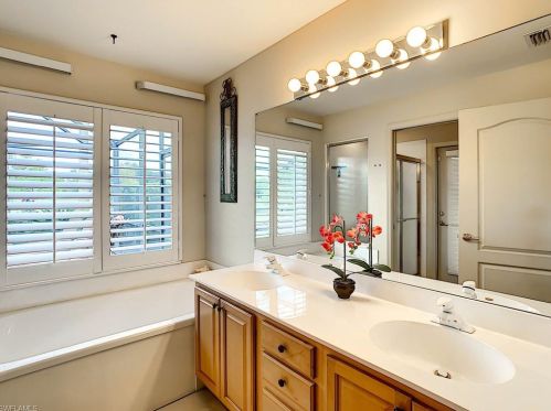 23590 Copperleaf Blvd, Bonita Springs FL 34135-8162 exterior