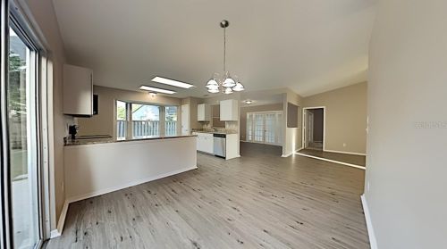 972 Deer Springs Rd, Daytona Beach, FL 32129-5001