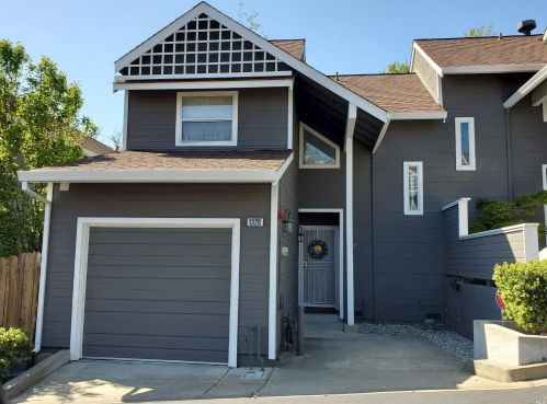 1320 7th St, Benicia CA  94510-3587 exterior