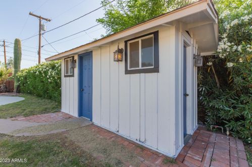 4112 18th Ave, Phoenix AZ  85015-5246 exterior