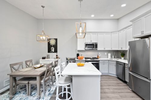 76 Players Cir, Tinton Falls NJ  07724-3805 exterior