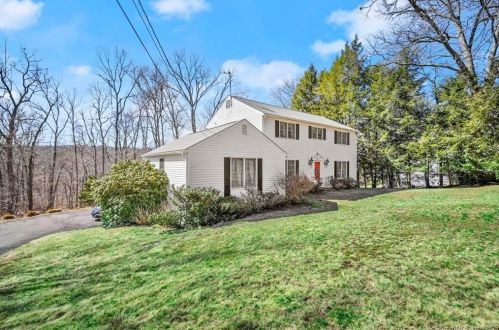 109 Marney Dr, Waterbury, CT 06762-2024