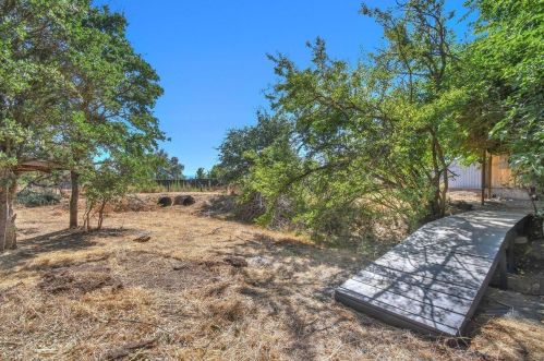 59 Oakwood Ln, Oroville CA  95965-9663 exterior