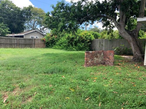 446 39th Ave, Saint Petersburg, FL 33703-5916