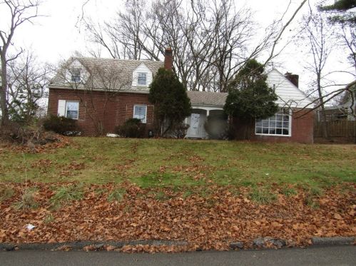 174 Crescent Hills Rd, Pittsburgh, PA 15235-1803