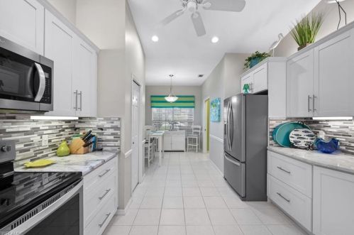 23111 Coconut Shores Dr, Bonita Springs FL 34134-9106 exterior