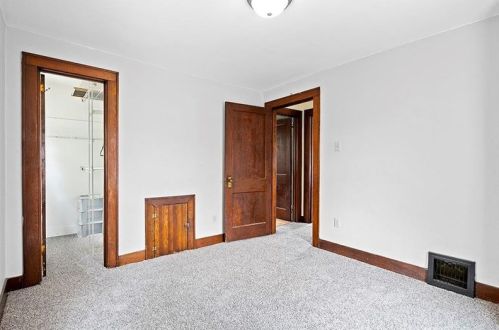 72 16th St, Ambridge PA  15003-2221 exterior