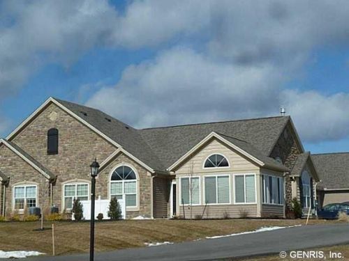 3273 Abbey Rd, Canandaigua, NY 14424-1799