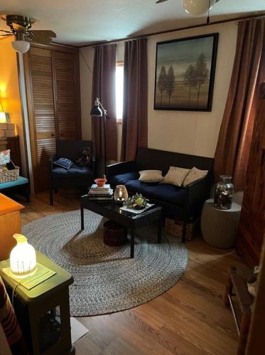 5 Krzak Rd, North Kingstown RI  02852 exterior