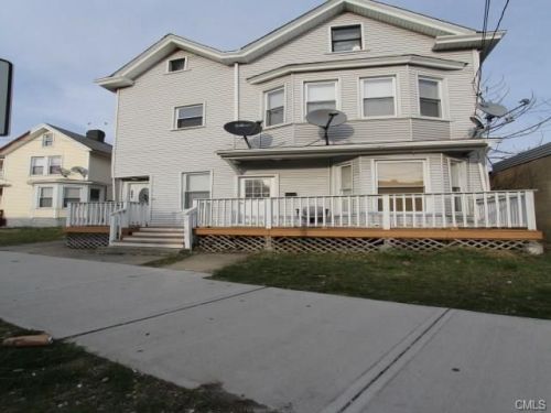 690 Iranistan Ave, Bridgeport, CT 06605-1220
