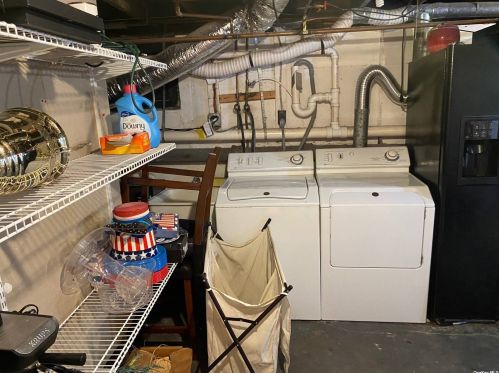 2254 Merokee Pl, North Bellmore NY  11710-3324 exterior