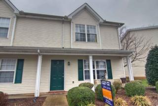 317 Shoshone Pl, Murfreesboro TN  37128-2861 exterior