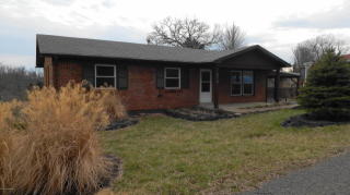 212 Oak Ridge Dr, Radcliff, KY 40160-1522