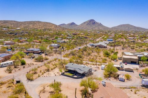 45444 20th St, Phoenix AZ 85087-7526 exterior