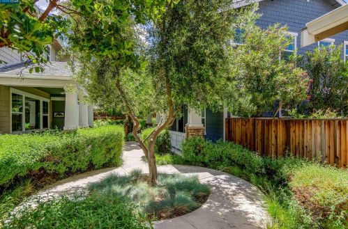 5813 Flora Cmn, Livermore, CA 94551-5417