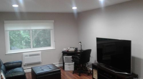57 Sierra Vista Ln, Valley Cottage, NY 10989-2701