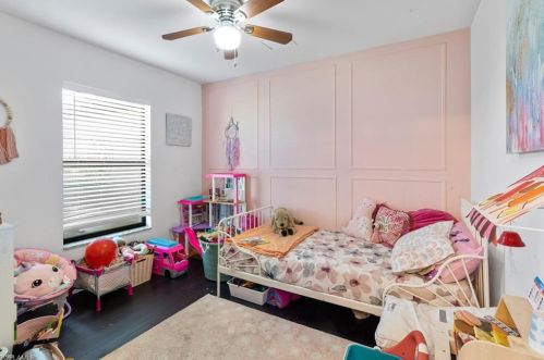 432 Piedmont St, Lehigh Acres, FL