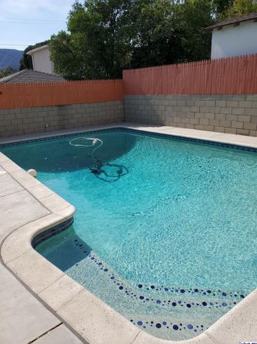 3304 Alabama St, Glendale CA 91214-1213 exterior